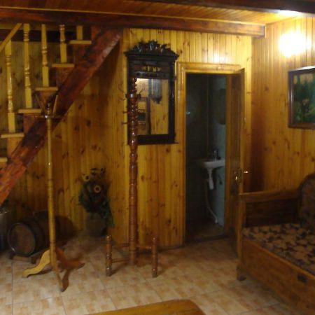 Domik S Saunoy Na Ogiyenko Appartement Kamjanets-Podilsky Buitenkant foto