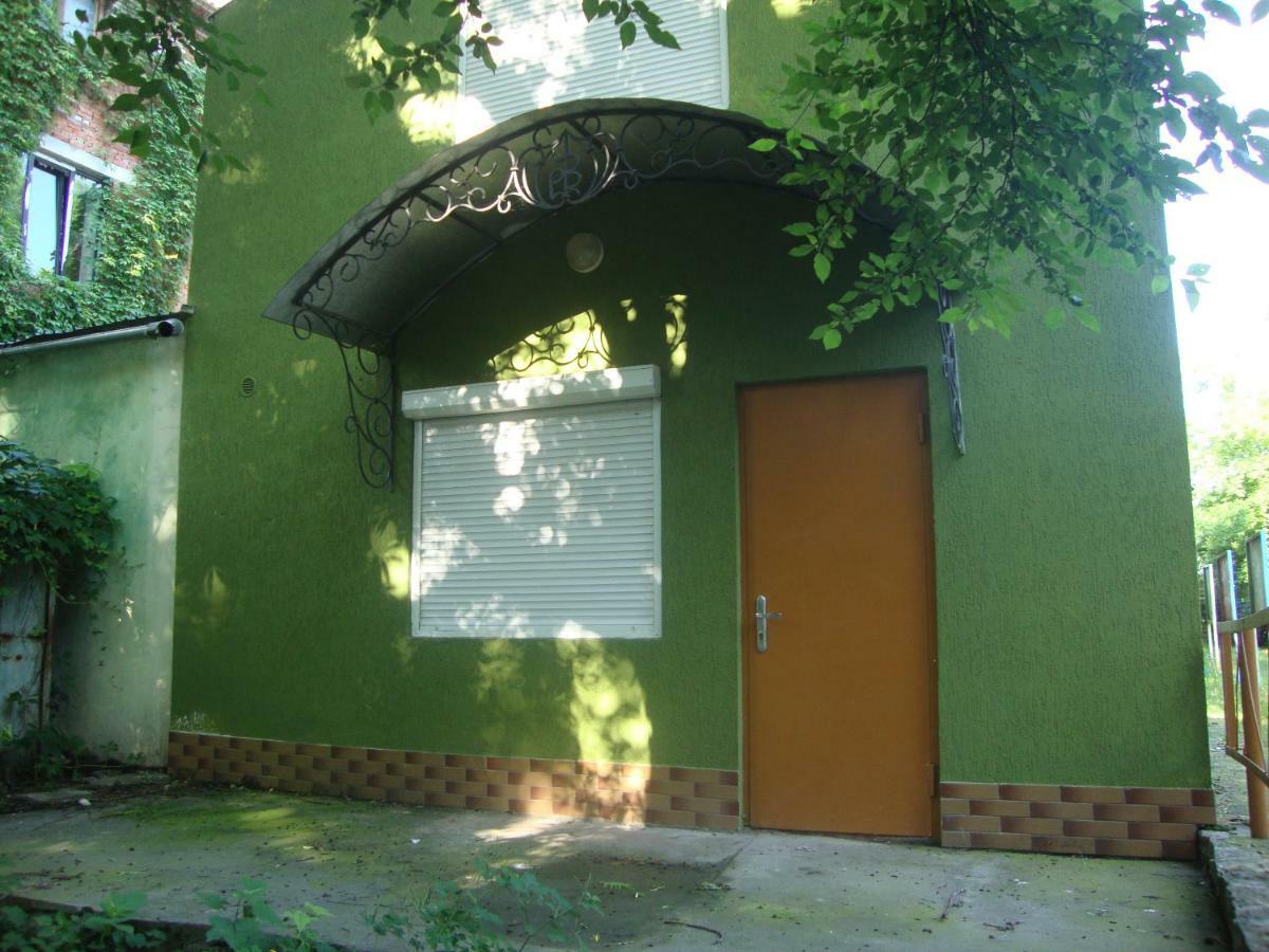 Domik S Saunoy Na Ogiyenko Appartement Kamjanets-Podilsky Buitenkant foto